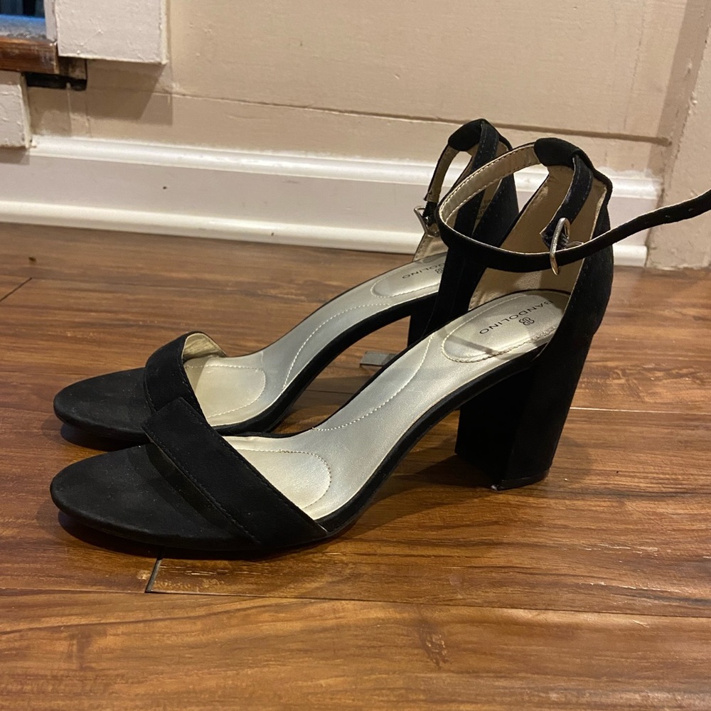 Bandolino black open toe heels